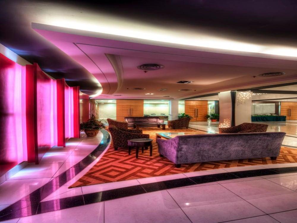 Raia Hotel קוטה קינבלו מראה חיצוני תמונה
