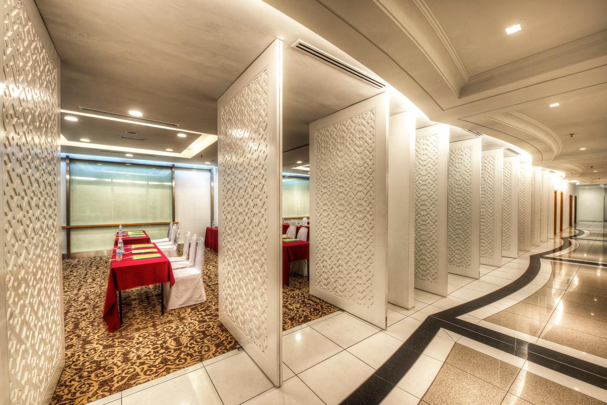 Raia Hotel קוטה קינבלו מראה חיצוני תמונה
