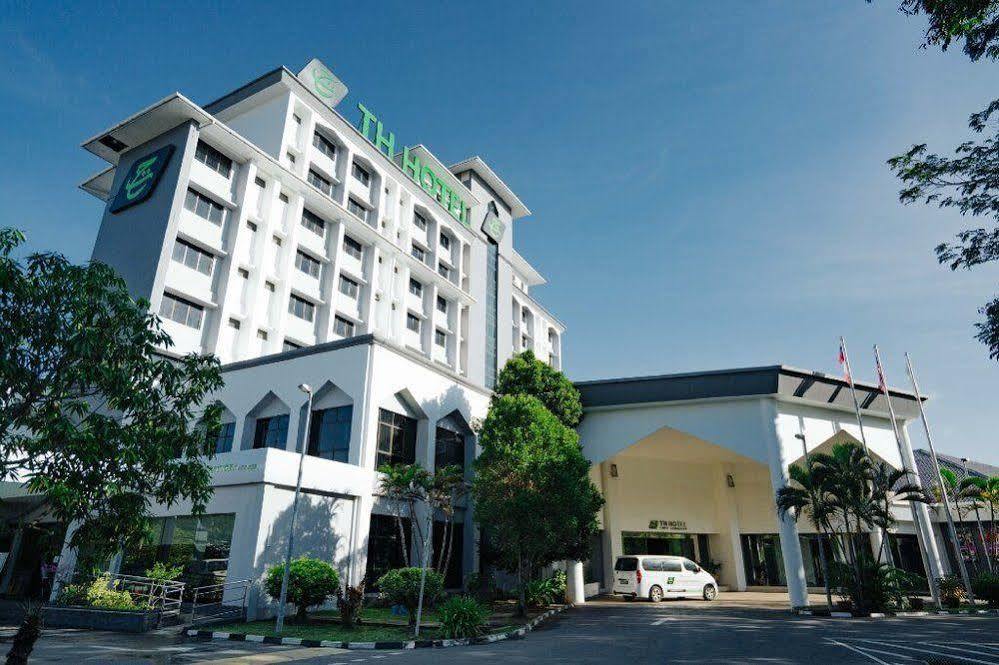 Raia Hotel קוטה קינבלו מראה חיצוני תמונה