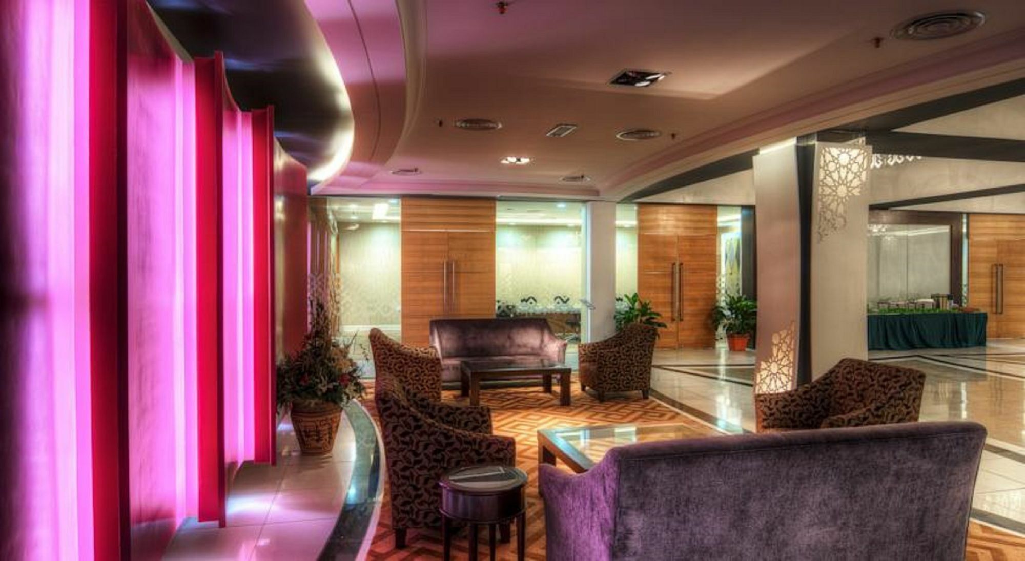 Raia Hotel קוטה קינבלו מראה חיצוני תמונה