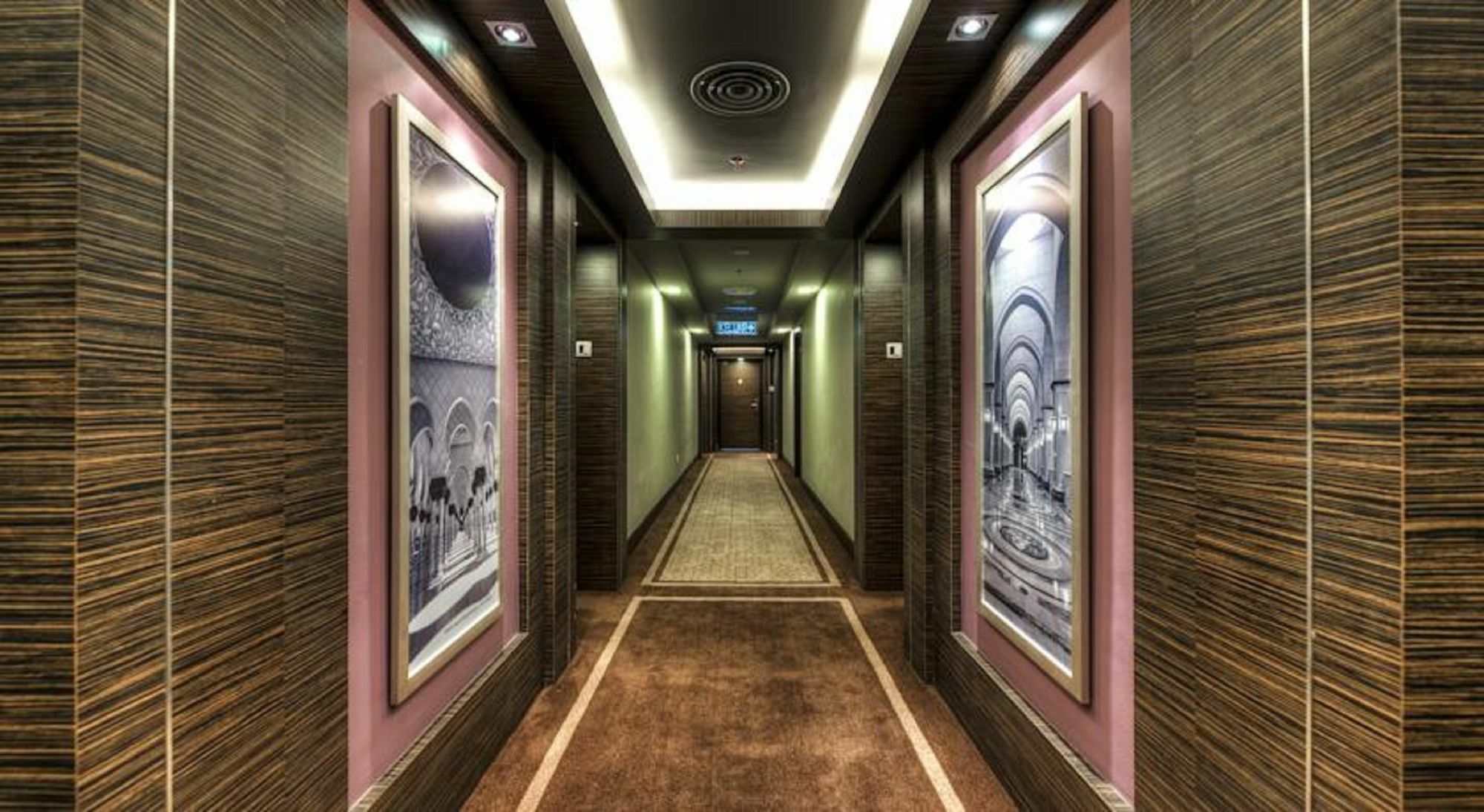 Raia Hotel קוטה קינבלו מראה חיצוני תמונה