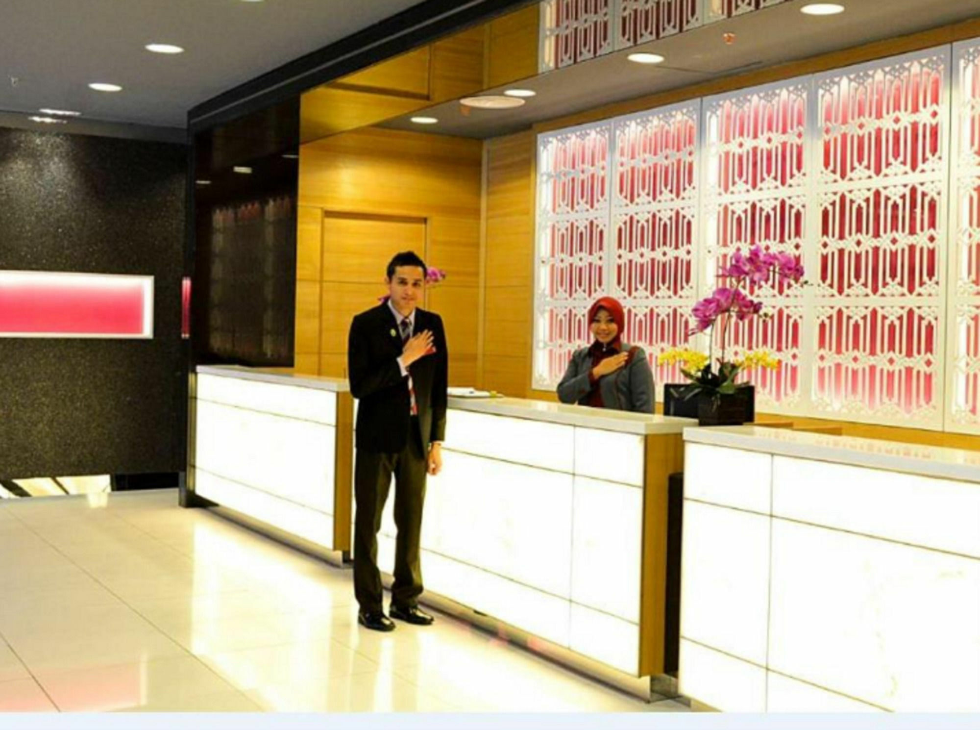 Raia Hotel קוטה קינבלו מראה חיצוני תמונה